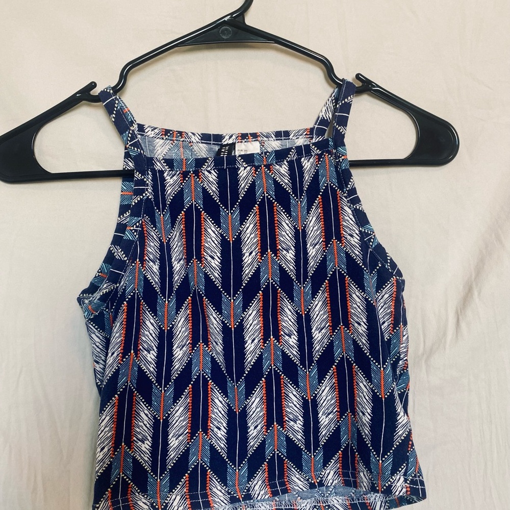H&M Blue Graphic Crop Tank Top
